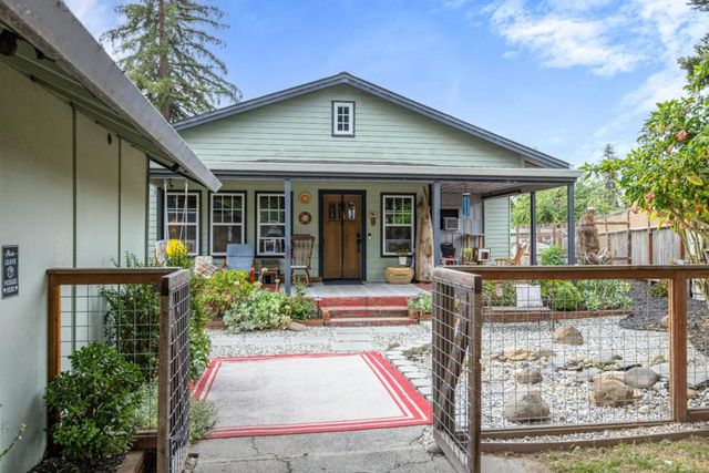 18 Lower Cutter Drive, Watsonville, CA 95076