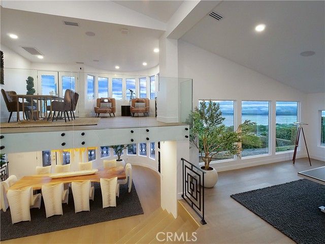 32551 Seacliff Drive, Rancho Palos Verdes, CA 90275