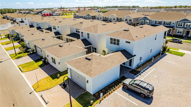 15197 BLUE PEACOCK LANE, Winter Garden, FL 34787