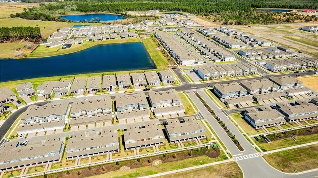 15197 BLUE PEACOCK LANE, Winter Garden, FL 34787