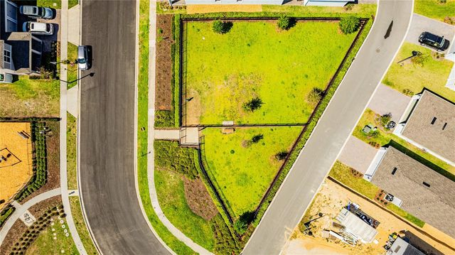 15197 BLUE PEACOCK LANE, Winter Garden, FL 34787