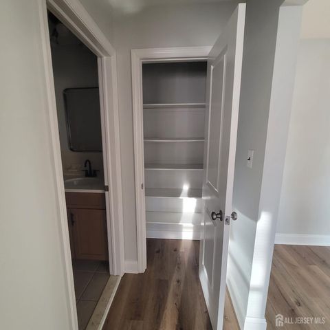 1617 N Raspberry Court, Edison, NJ 08817