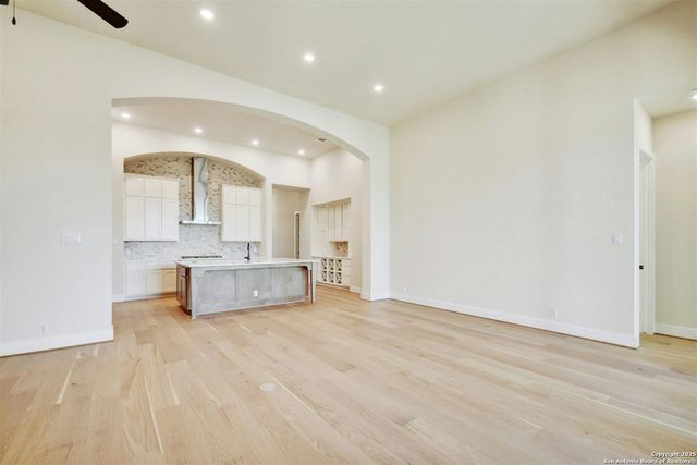 1418 Lytham Park, Bulverde, TX 78163