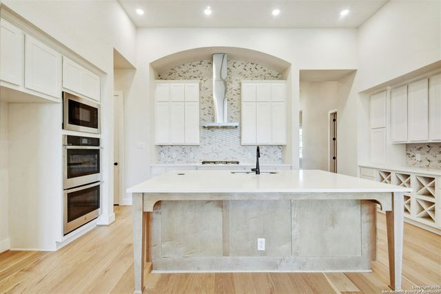 1418 Lytham Park, Bulverde, TX 78163