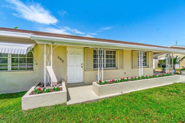 640 Jaeger Drive, Delray Beach, FL 33444