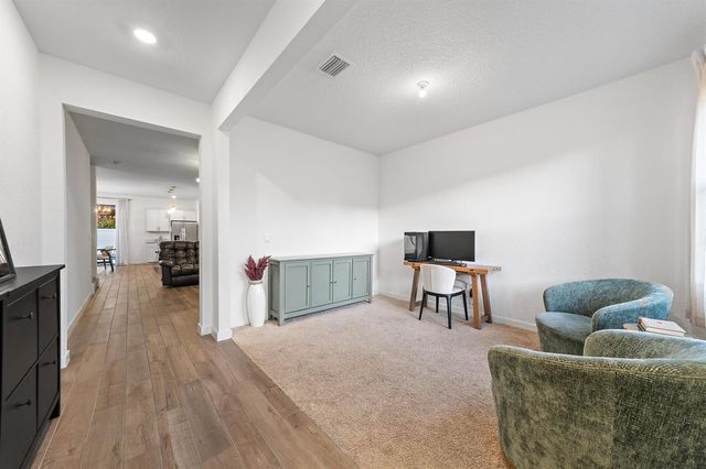 18452 Glenstone Street, Jupiter, FL 33458