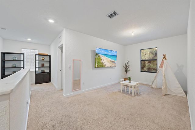 18452 Glenstone Street, Jupiter, FL 33458