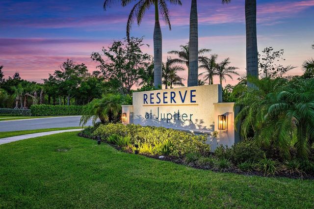 18452 Glenstone Street, Jupiter, FL 33458