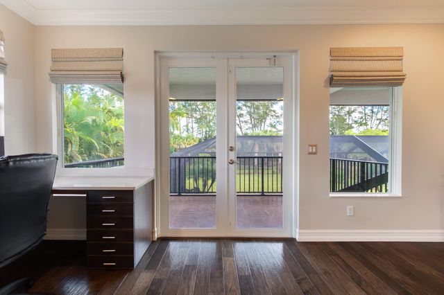 7708 Maywood Crest Dr, Palm Beach Gardens, FL 33412