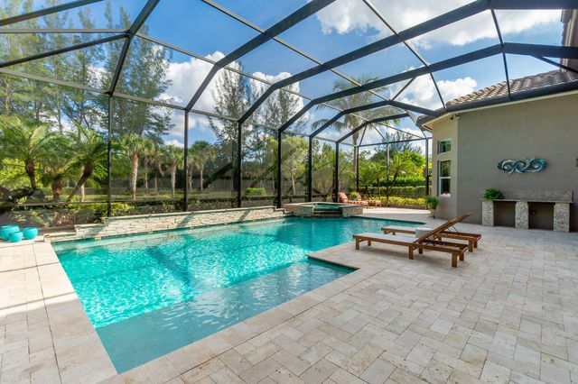 7708 Maywood Crest Dr, Palm Beach Gardens, FL 33412