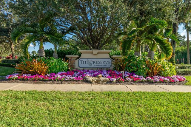 7708 Maywood Crest Dr, Palm Beach Gardens, FL 33412