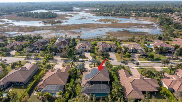 7708 Maywood Crest Dr, Palm Beach Gardens, FL 33412