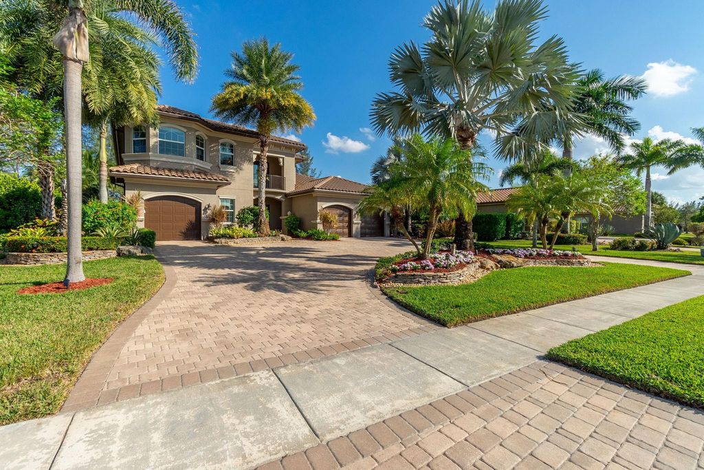 7708 Maywood Crest Dr, Palm Beach Gardens, FL 33412