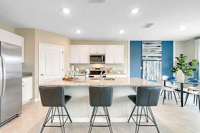 2030 MAPLE RIDGE DRIVE, Zellwood, FL 32798