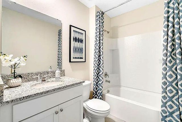 2030 MAPLE RIDGE DRIVE, Zellwood, FL 32798