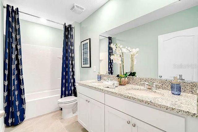 2030 MAPLE RIDGE DRIVE, Zellwood, FL 32798