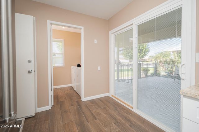 10870 W CLAIR Drive, Sun City, AZ 85351