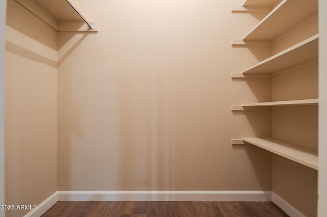 10870 W CLAIR Drive, Sun City, AZ 85351