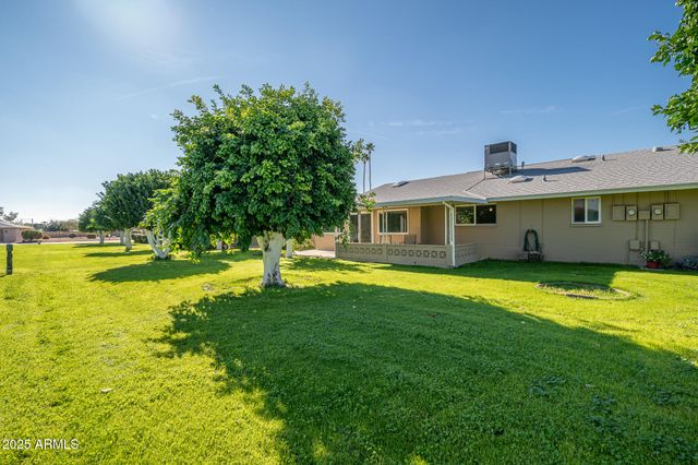 10870 W CLAIR Drive, Sun City, AZ 85351