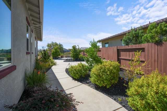3335 Calypso Cir, El Dorado Hills, CA 95762