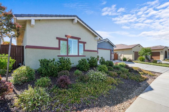 3335 Calypso Cir, El Dorado Hills, CA 95762