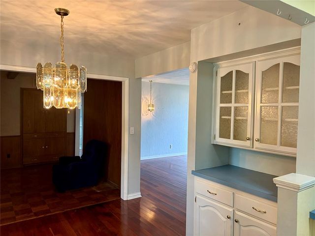 415 W Curtis Drive, Midwest City, OK 73110