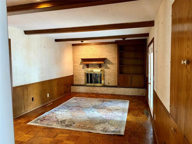 415 W Curtis Drive, Midwest City, OK 73110