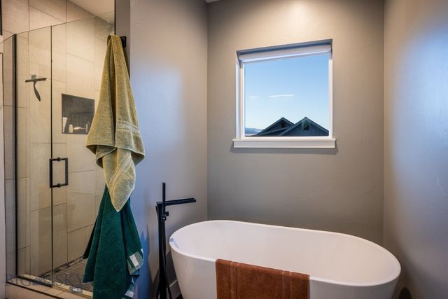 5589 Vaughn Drive, Bozeman, MT 59718