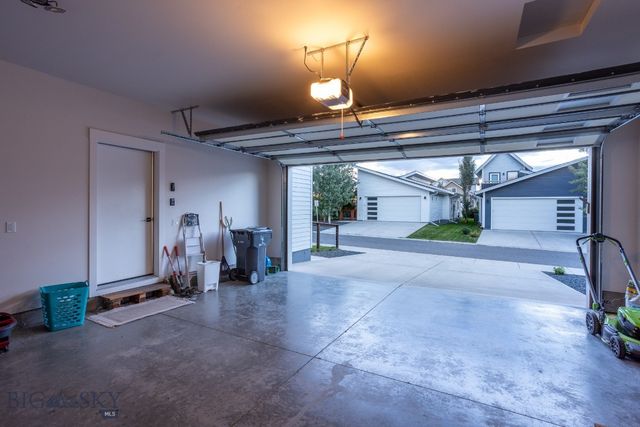5589 Vaughn Drive, Bozeman, MT 59718