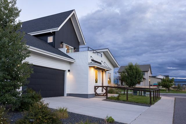 5589 Vaughn Drive, Bozeman, MT 59718