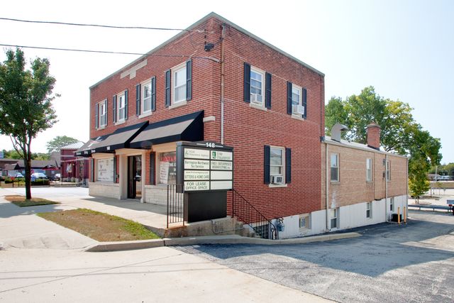 148 S Northwest Highway 6, Barrington, IL 60010