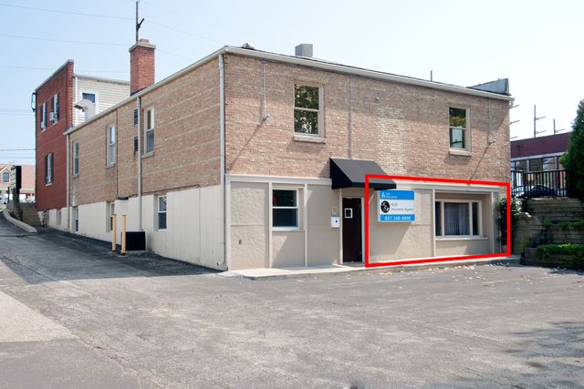 148 S Northwest Highway 6, Barrington, IL 60010