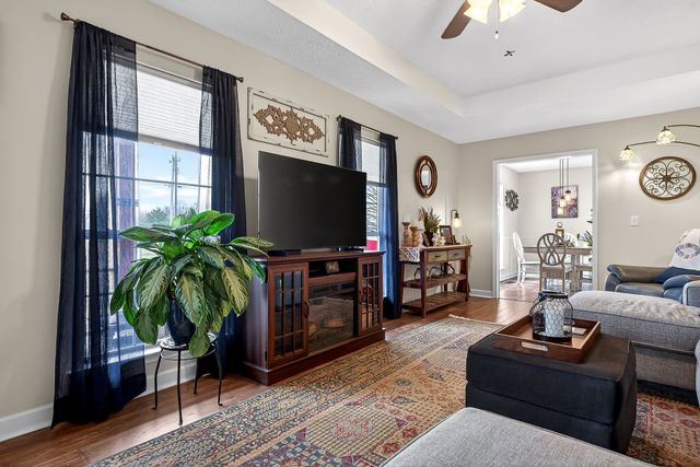 1445 Tom Grissom Rd, Morrison, TN 37357