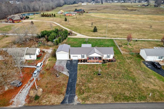 1445 Tom Grissom Rd, Morrison, TN 37357