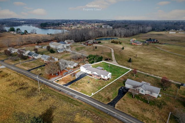 1445 Tom Grissom Rd, Morrison, TN 37357