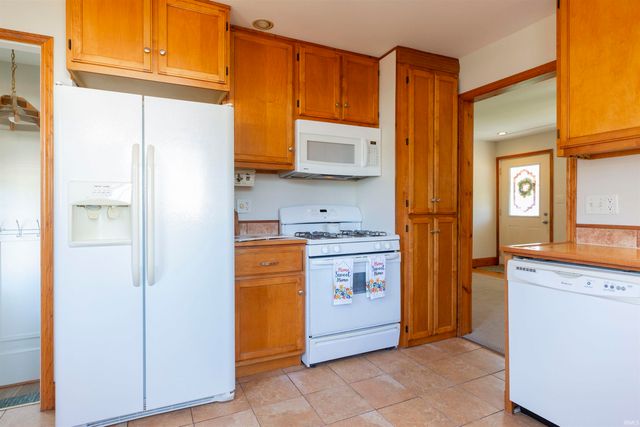 2314 Solomon Avenue, South Bend, IN 46615