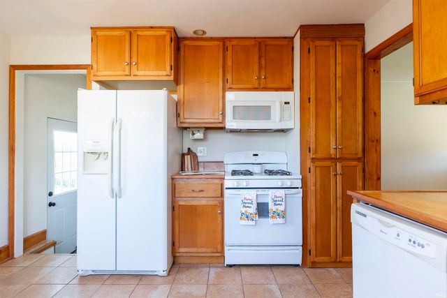 2314 Solomon Avenue, South Bend, IN 46615