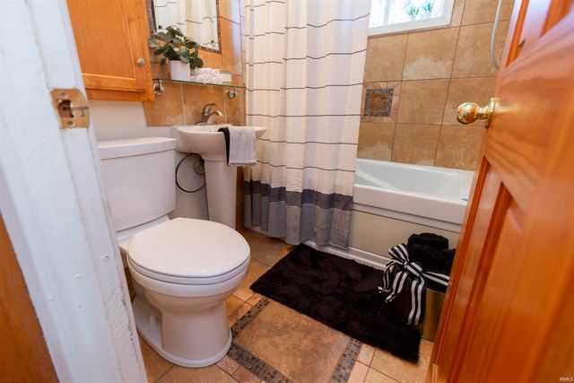 2314 Solomon Avenue, South Bend, IN 46615