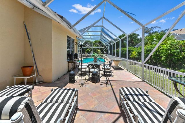 7821 Dorchester Road, Boynton Beach, FL 33472