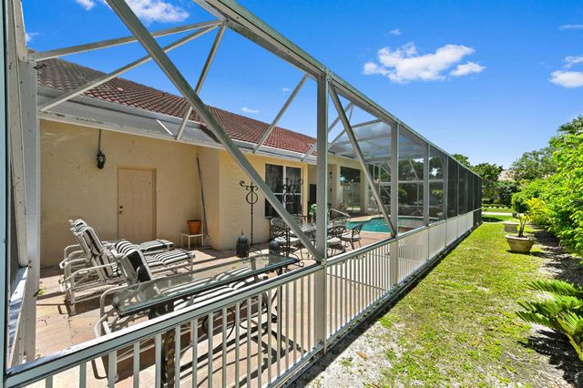 7821 Dorchester Road, Boynton Beach, FL 33472