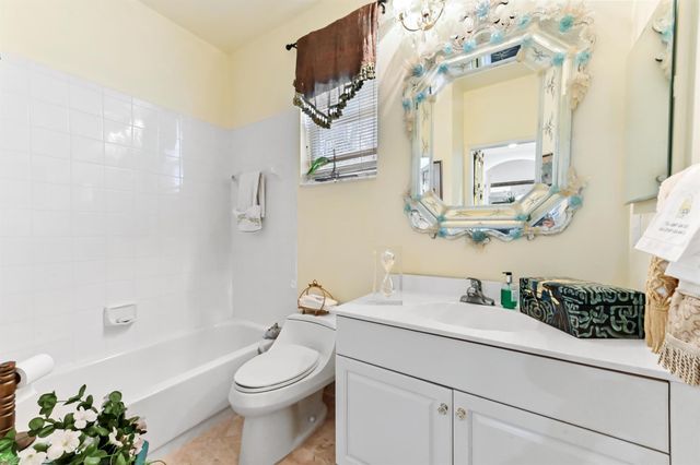 7821 Dorchester Road, Boynton Beach, FL 33472
