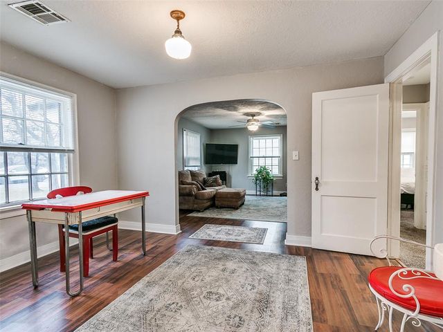 430 Kansas Street, Norman, OK 73069