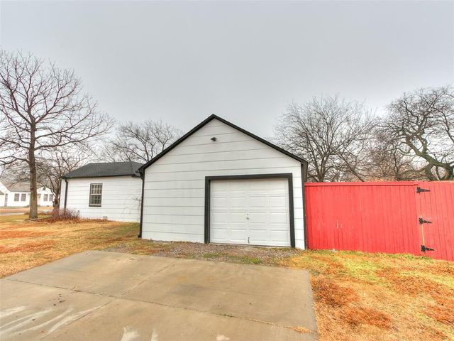 430 Kansas Street, Norman, OK 73069
