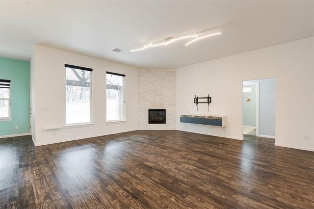 8710 Overlook Drive, Guthrie, OK 73044