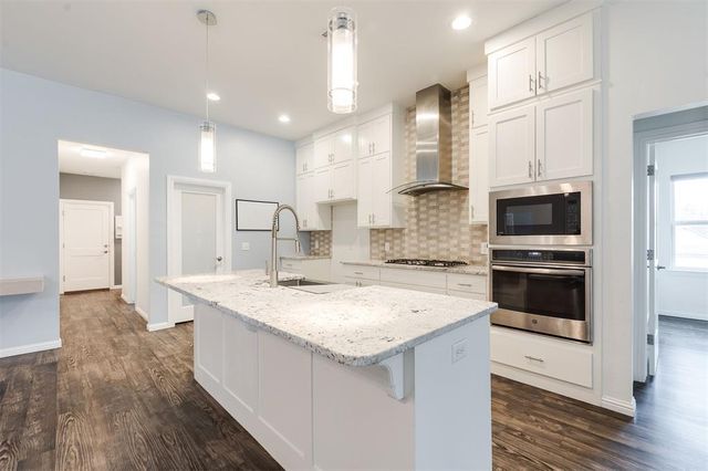 8710 Overlook Drive, Guthrie, OK 73044