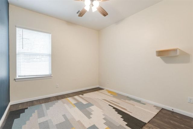 8710 Overlook Drive, Guthrie, OK 73044