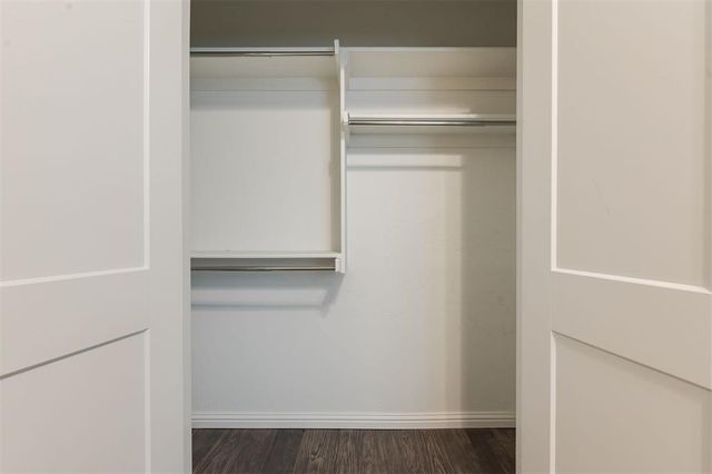 8710 Overlook Drive, Guthrie, OK 73044