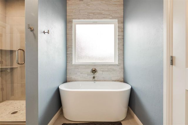 8710 Overlook Drive, Guthrie, OK 73044