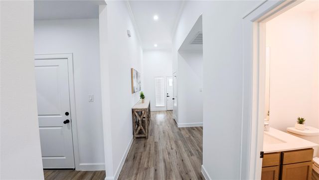 1738 Lantana Lane, El Campo, TX 77437