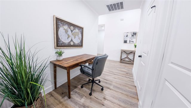 1738 Lantana Lane, El Campo, TX 77437